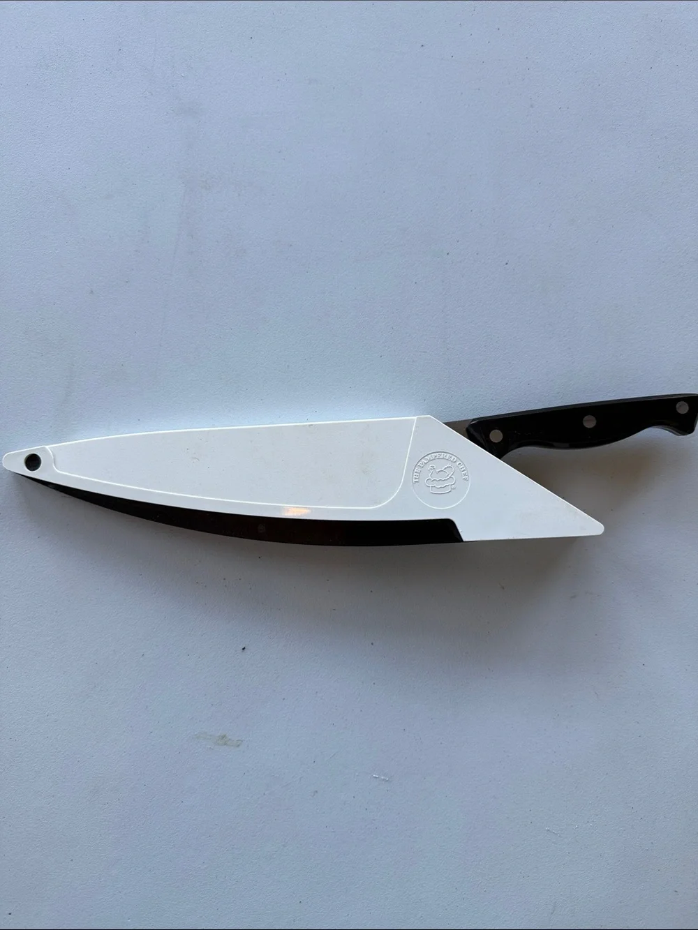 The Pampered Chef White Knife Sheath with Black Handle Accent